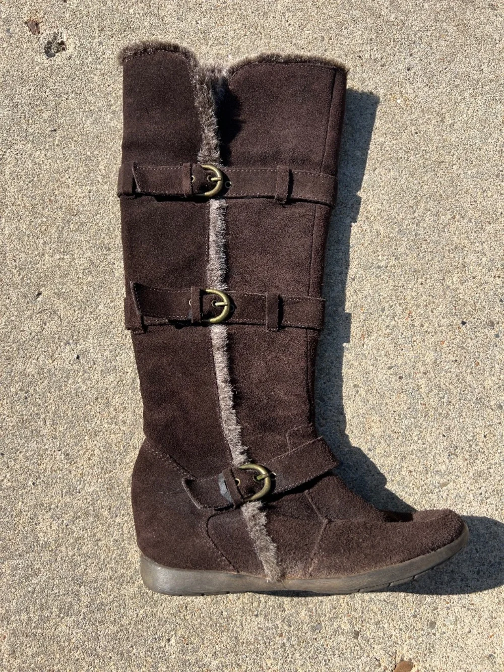 Women’s Knee High Fashion Boots (Size 7M)